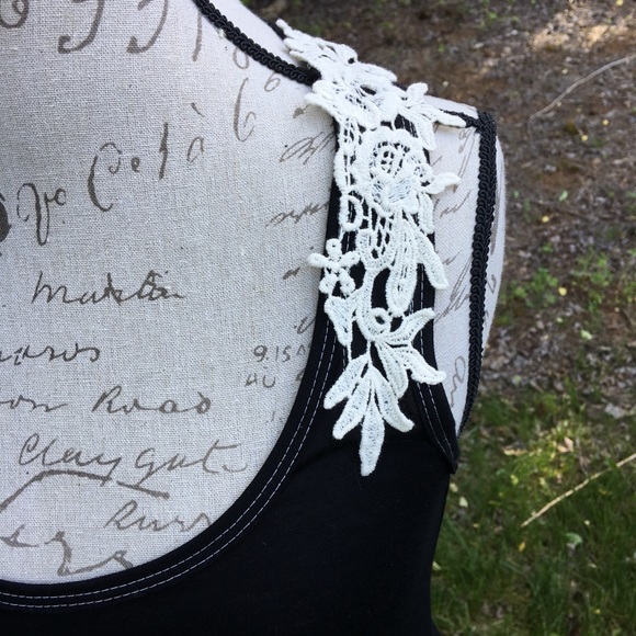 Tank Top - Picture 4 of 8